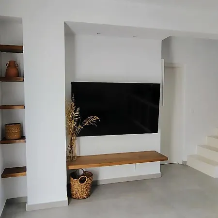 Iraμar Luxury Iv 빌라 Páros